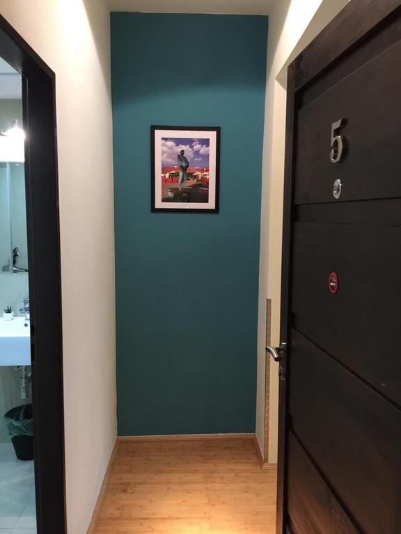 Central Studios Prag Exteriör bild